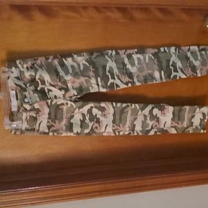 Camo pants